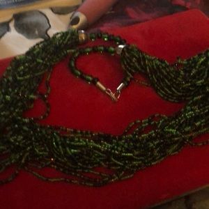Vintage green beaded necklace with earrings